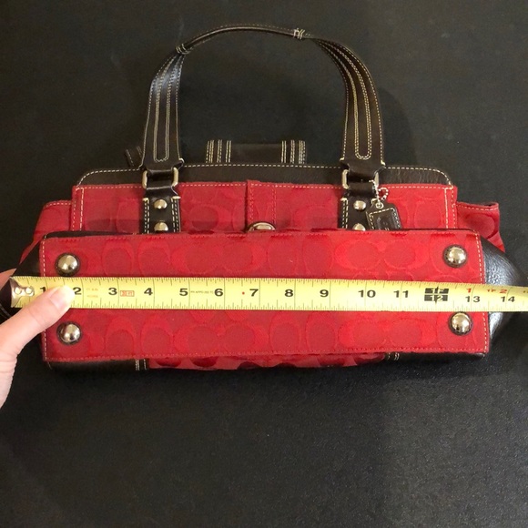 Coach red and chocolate shoulder purse - Picture 8 of 8